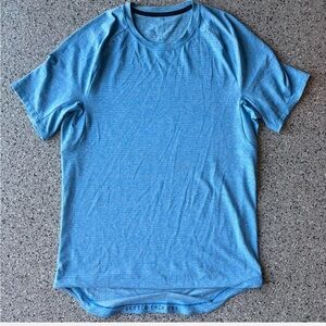 lululemon athletica License to Train Light Blue Short Sleeve Tee